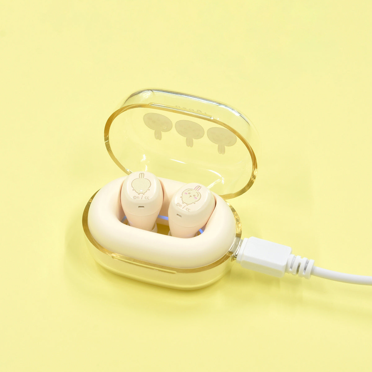 ちいかわ 完全ワイヤレスステレオイヤホン(うさぎ)