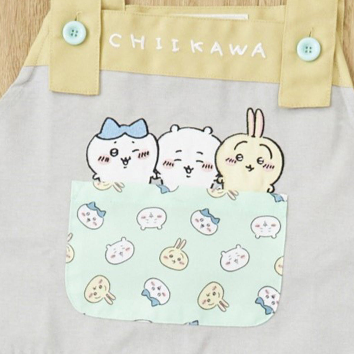 Chiikawa Kids Apron (Together with Everyone)
