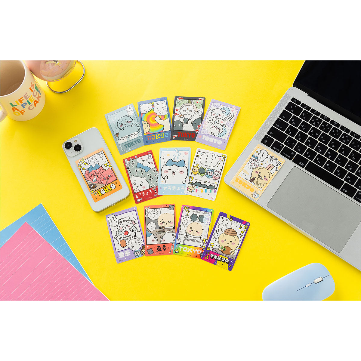 ちいかわ 東京みやげ スマホに貼れるサイズのTOKYOステッカー(クリーム)