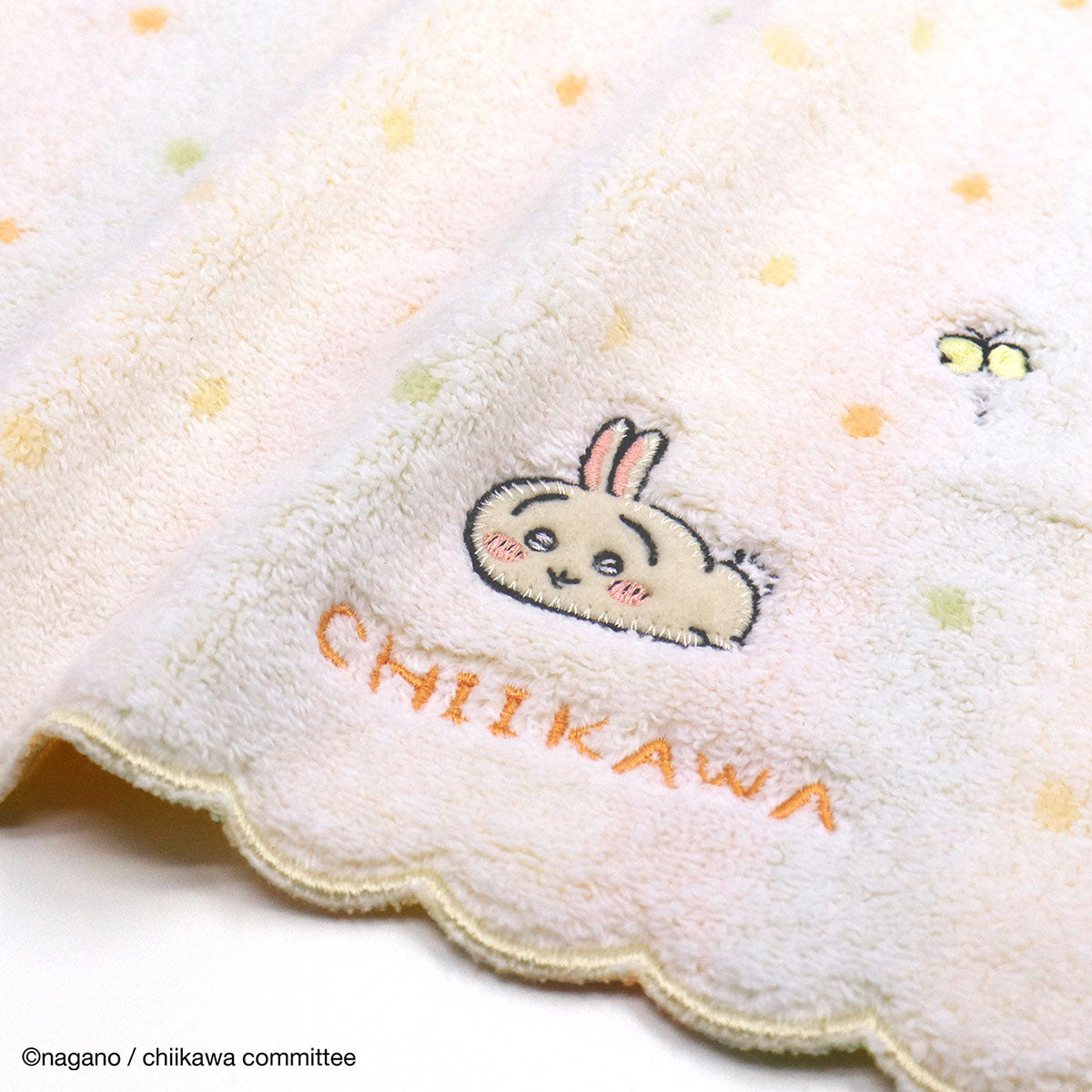 ちいかわ タオルハンカチ(ドット イエロー)