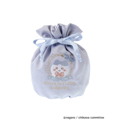 【予約】ちいかわ Maison de FLEUR 刺繍巾着（ハチワレ）【2025年3月中旬より順次発送予定（発送延期の場合もキャンセル不可）】【通常商品と同時購入・配送希望日指定不可】【キャンペーン対象外】