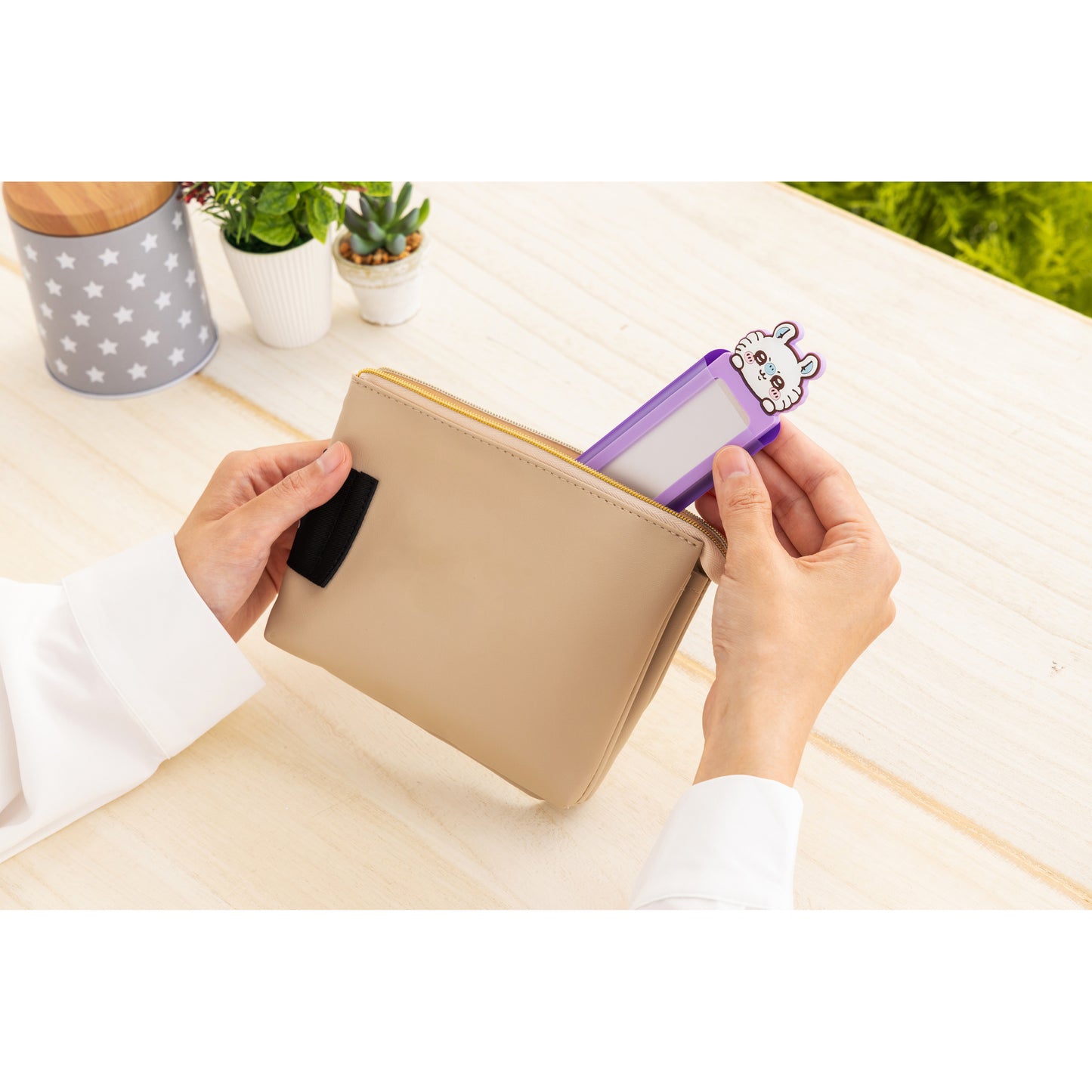 치이카와 스틱 미러 (시사)