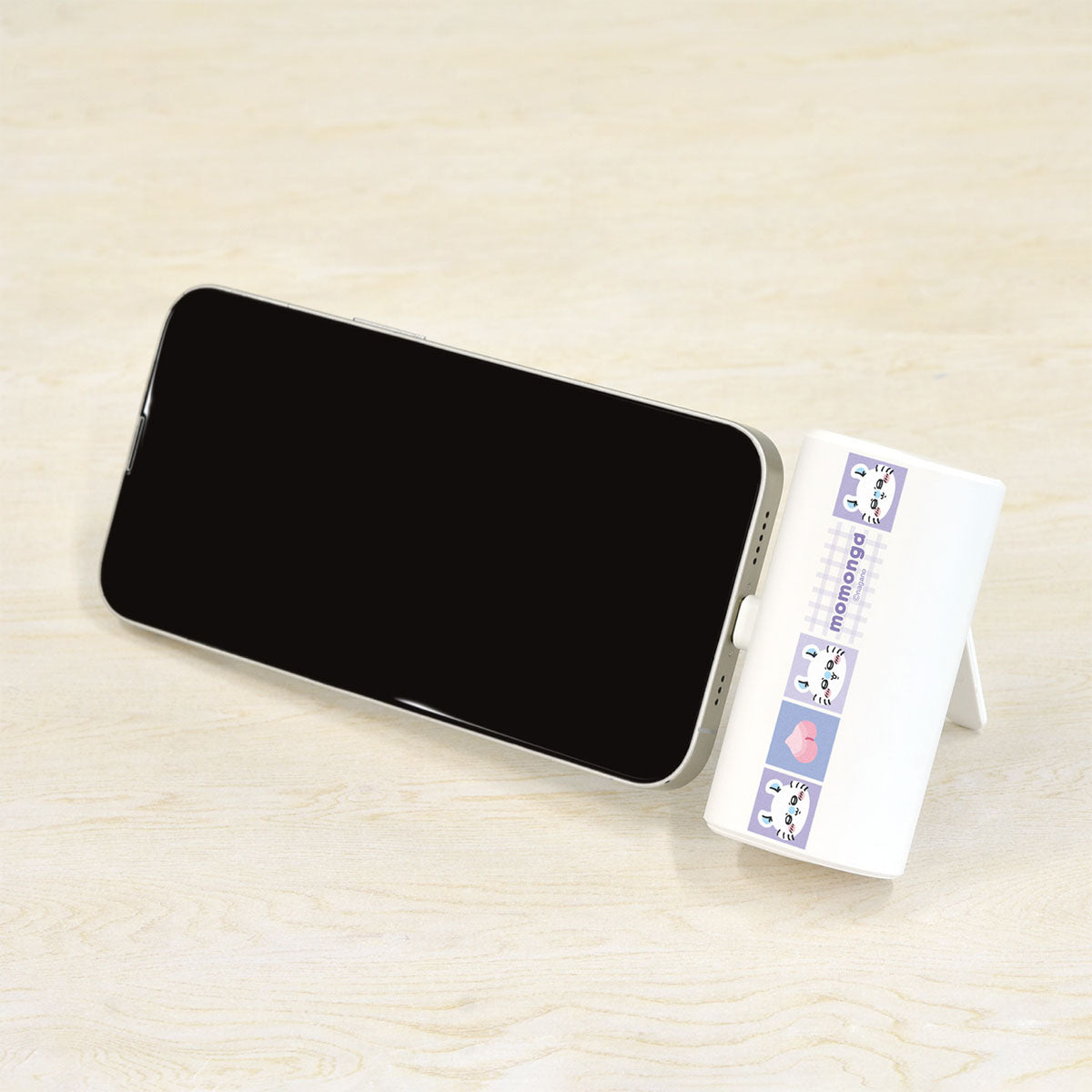 ちいかわ USB Type-Cコネクタ付き リチウムイオン充電器 4000mAh（モモンガ）