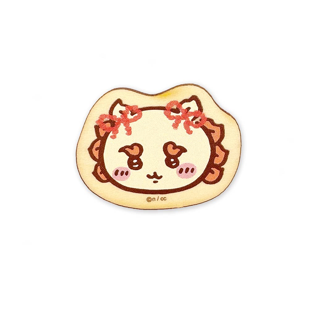 치이카와 우드 배지 (시사)