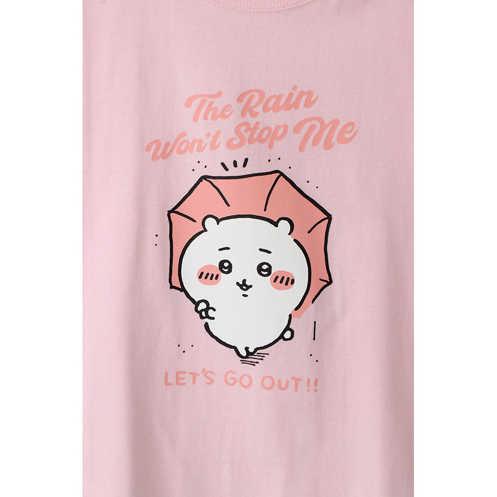 Chiikawa Excited to Go Out! T-Shirt (Chiikawa and Umbrella Light Pink)
