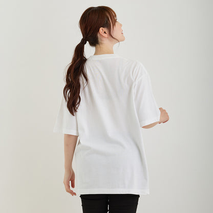 Chiikawa Super Magical Chiikawa Big T-shirt MOMONGA IS COMING White