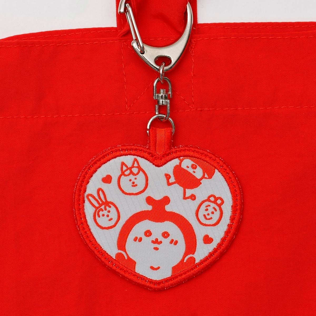 ちいかわ 刺繍トートバッグ ちいかわの毎日 レッド  (刺繍キーホルダー付)