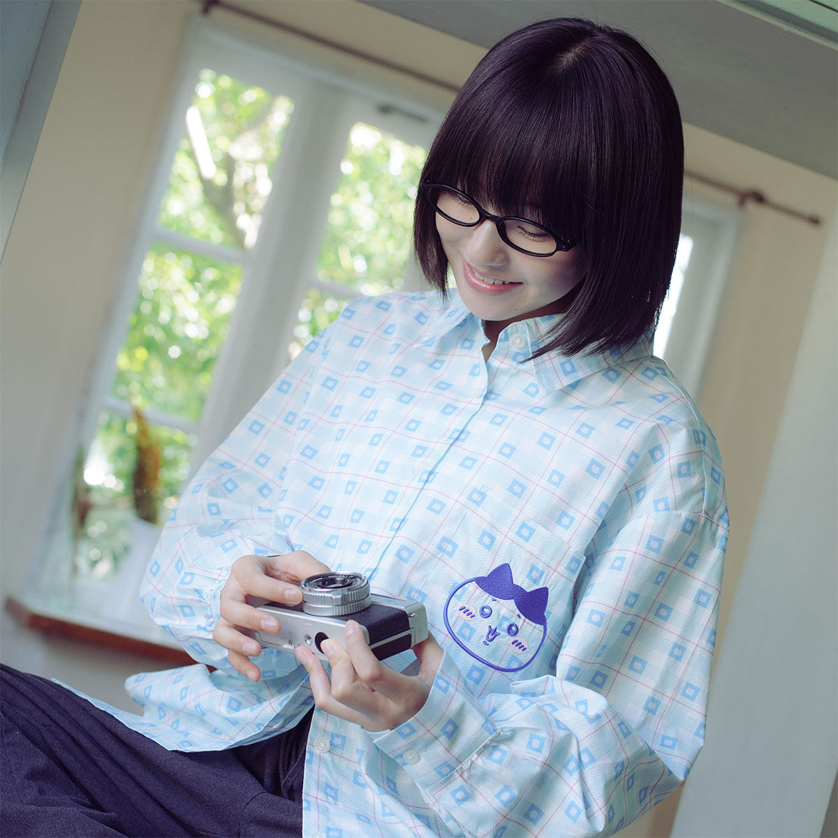 ちいかわ チェックシリーズ シャツ ハチワレ ブルー