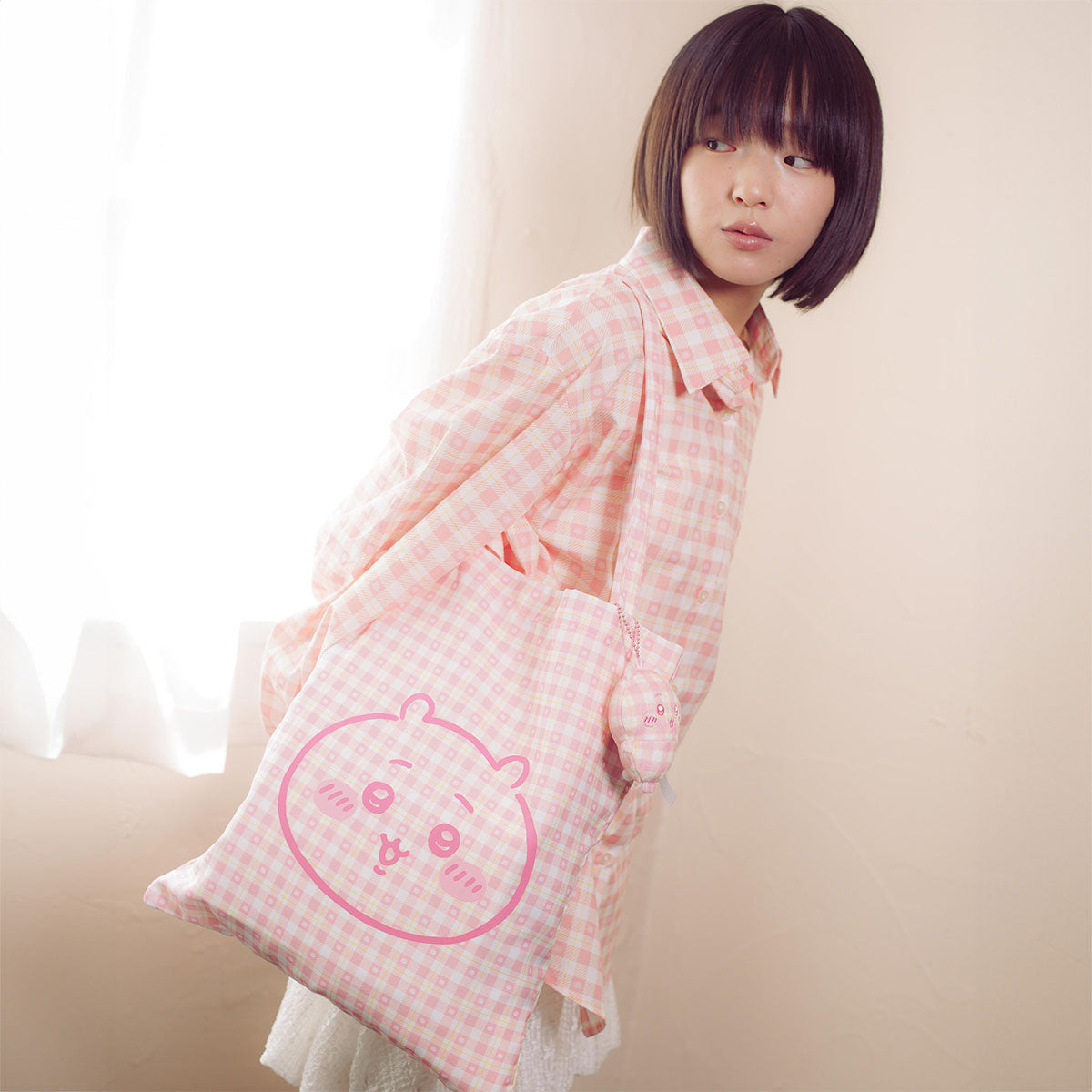 ちいかわ チェックシリーズ トートバッグ（チャーム付き）ちいかわ ピンク