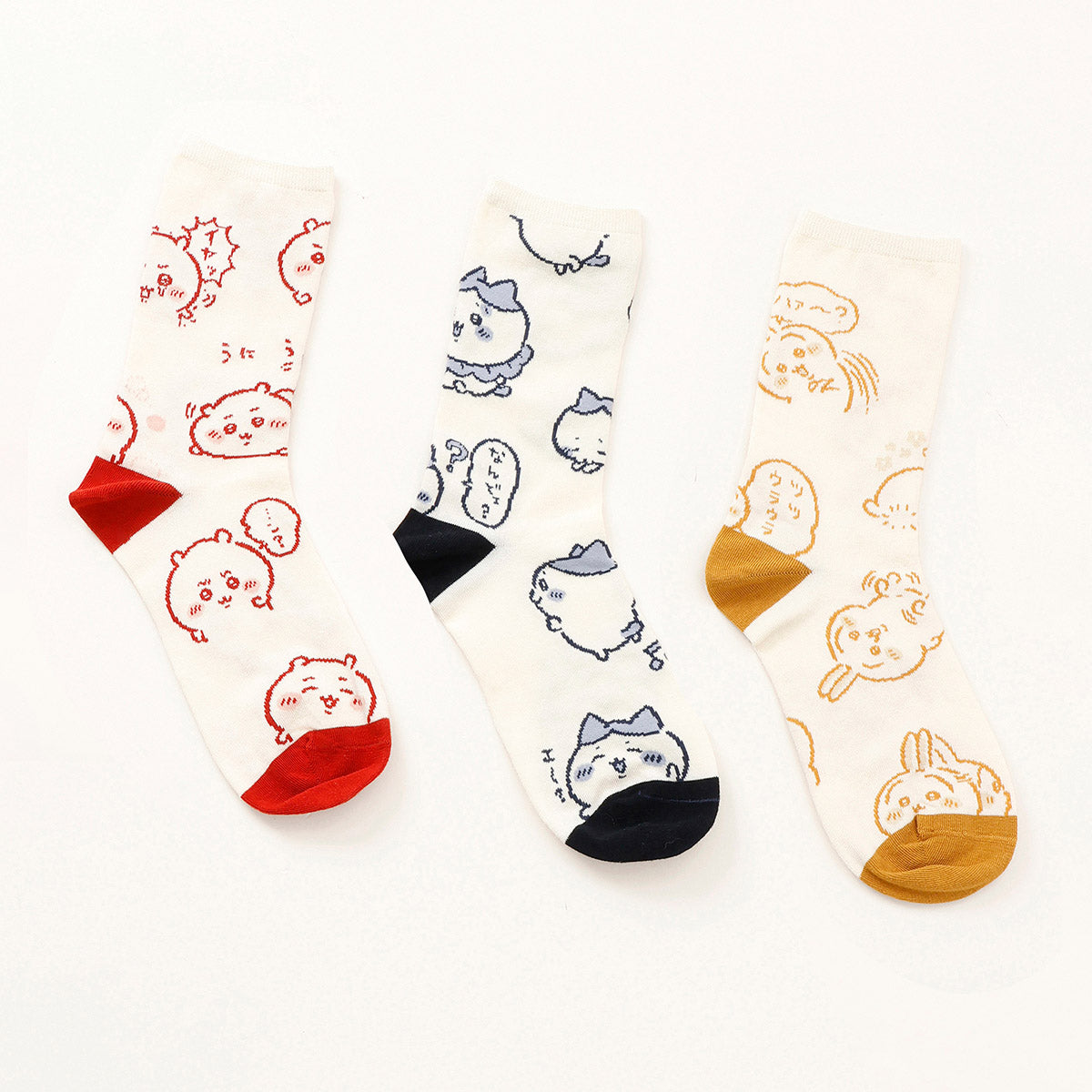 ちいかわ クルーソックス ハチワレ総柄 ブルー