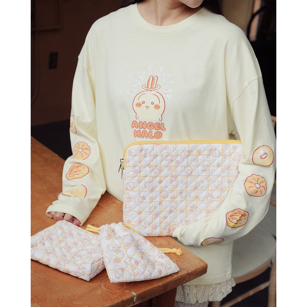 ちいかわ マルチケース ドーナッツ イエロー