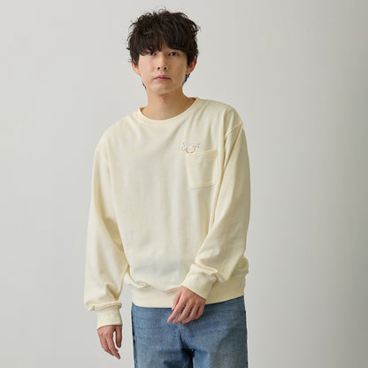 Chiikawa Sweatshirt "Shall I Pick Up the Amulet?" Cream