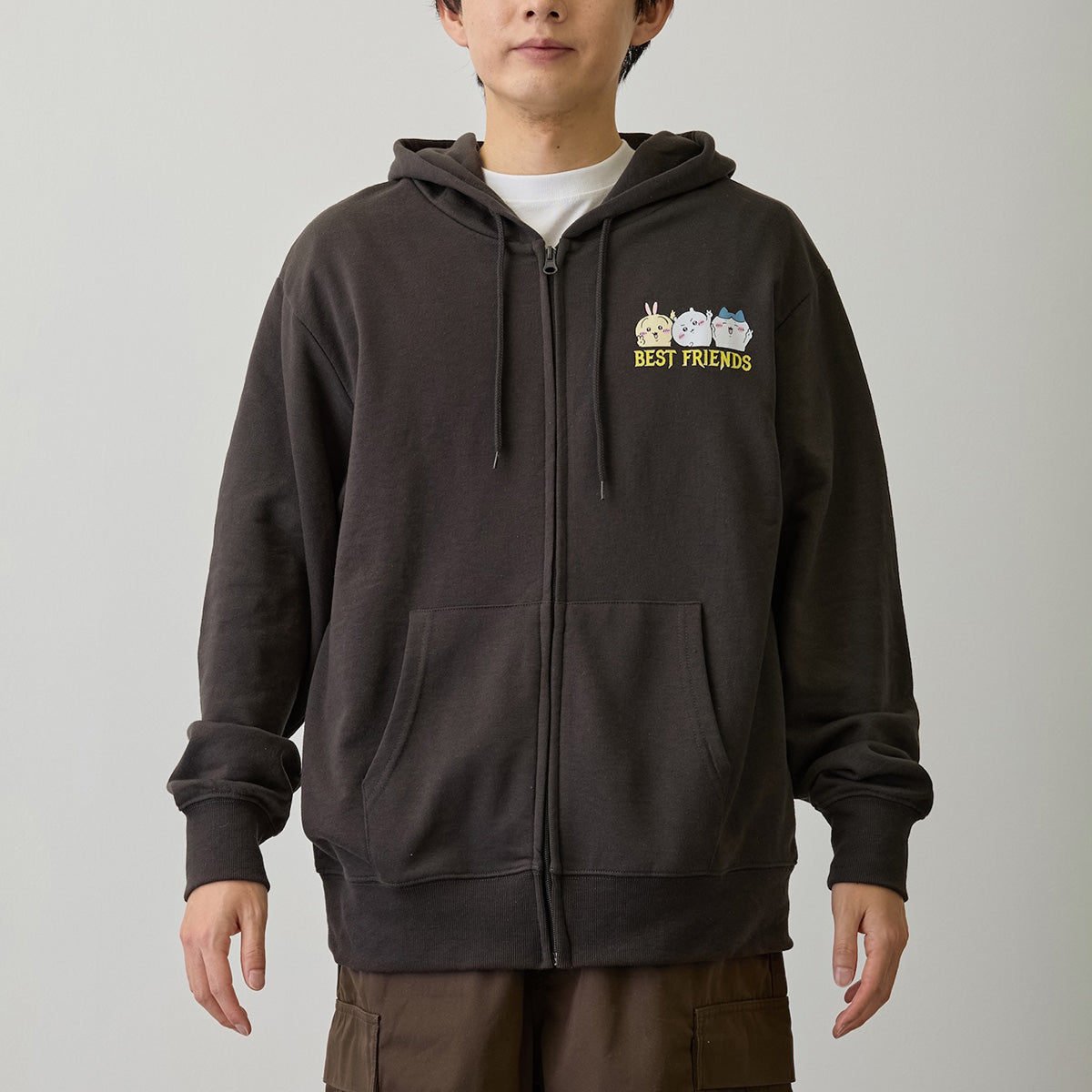 Chiikawa Zip-up Hoodie "Friendly Trio" Sumi
