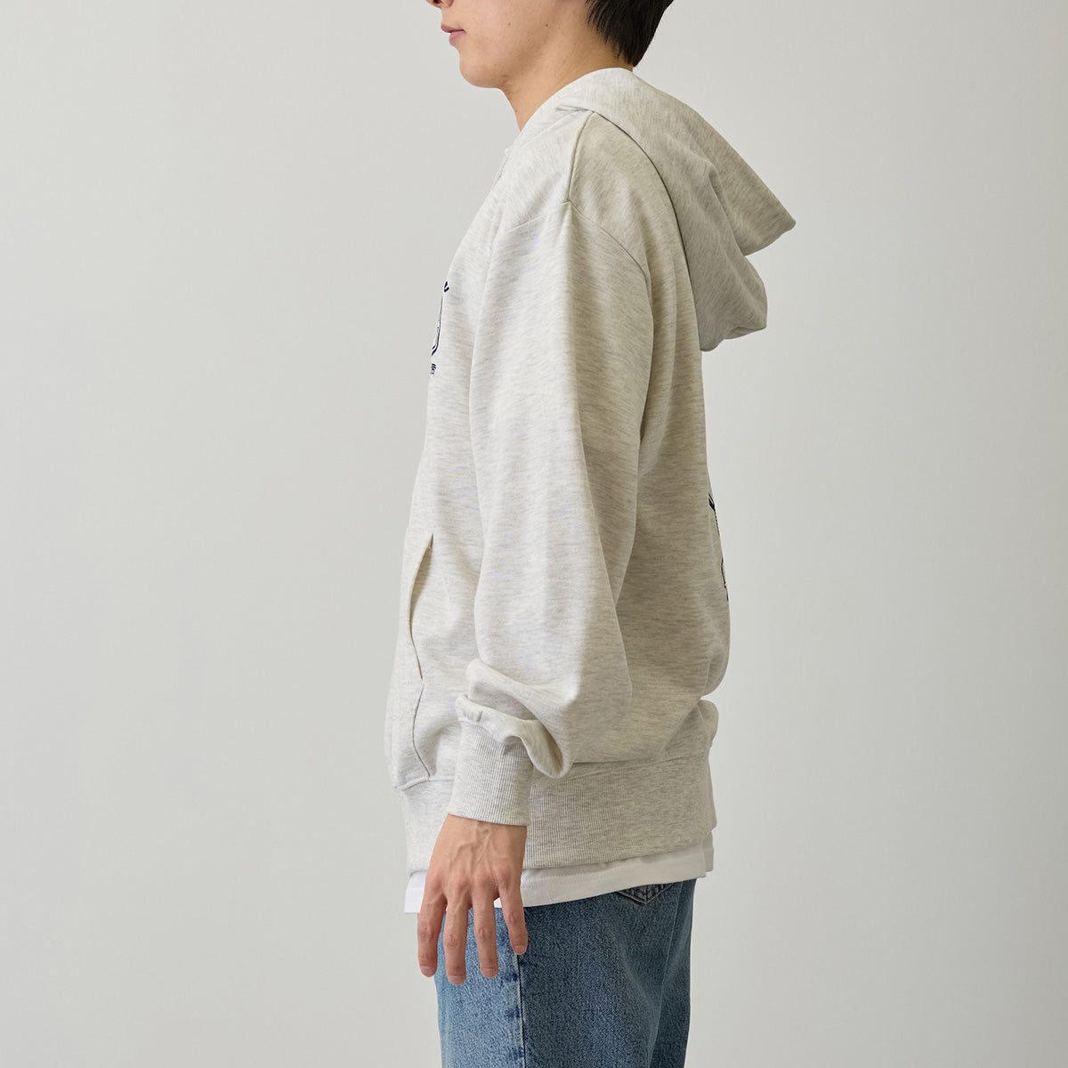 Chiikawa Zip-up Hoodie "Fukuju Enman" Ash
