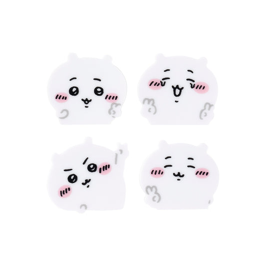 ちいかわ 4個セットアクリルバッジ（ピースなちいかわ）