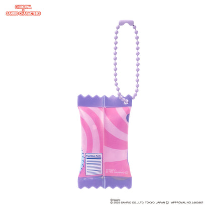 ちいかわ×サンリオキャラクターズ スーパーマーケットなシャカシャカおかしキーホルダー（モモンガとクロミ）