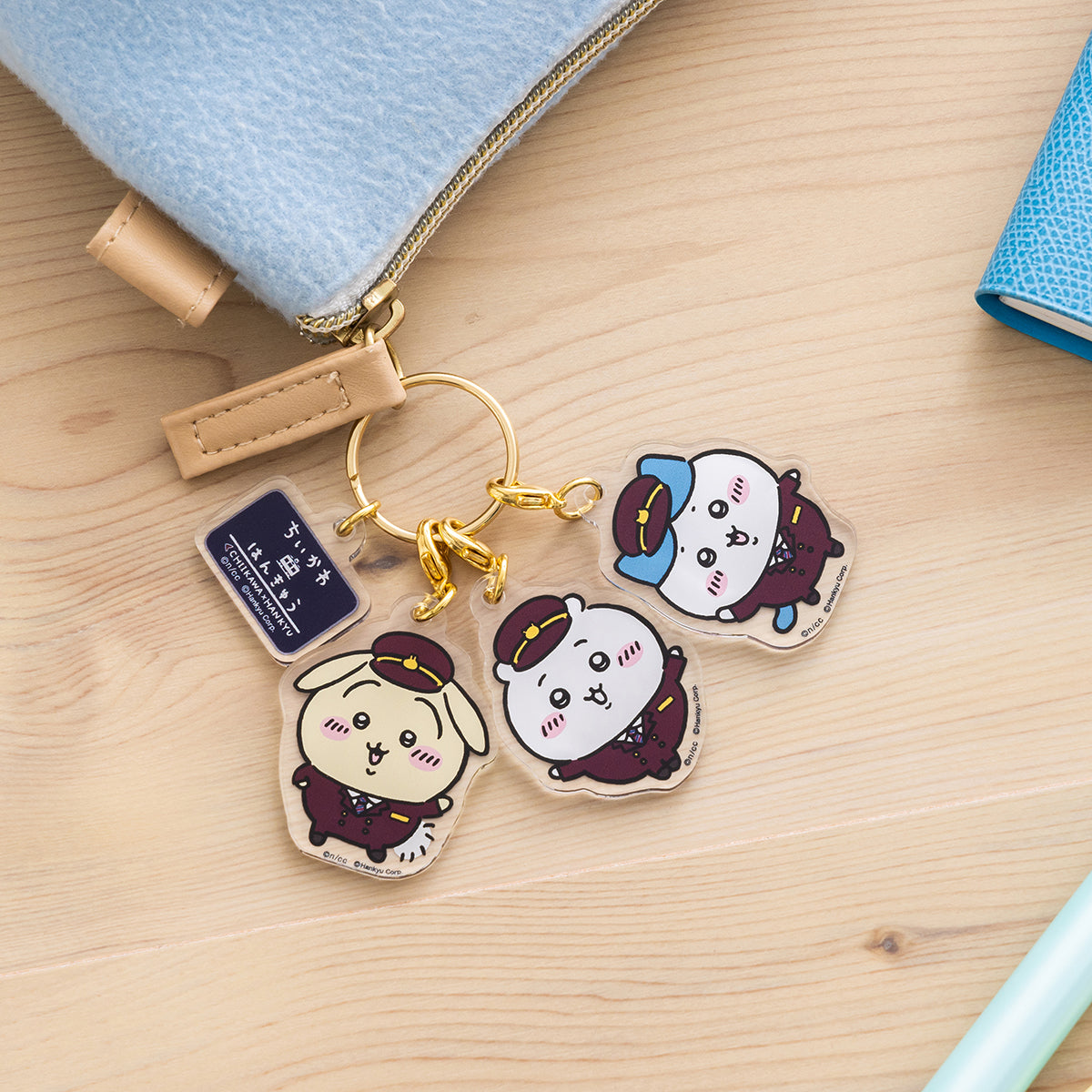 Chiikawa Hankyu Train 3-Piece Acrylic Key ring