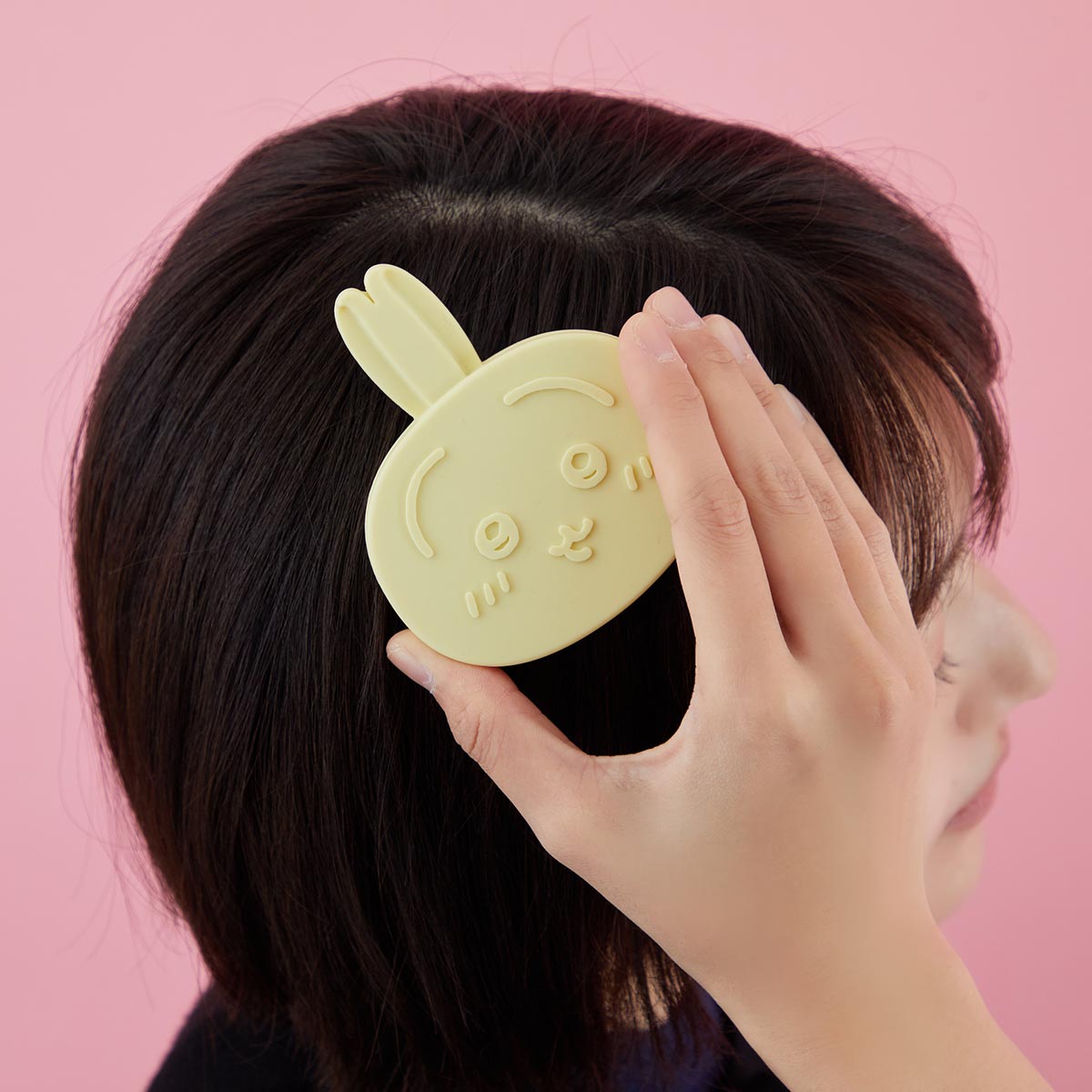 Chiikawa Shampoo Brush (Usagi)