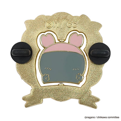 ちいかわ 大きめギミックピンバッジ（古本屋）