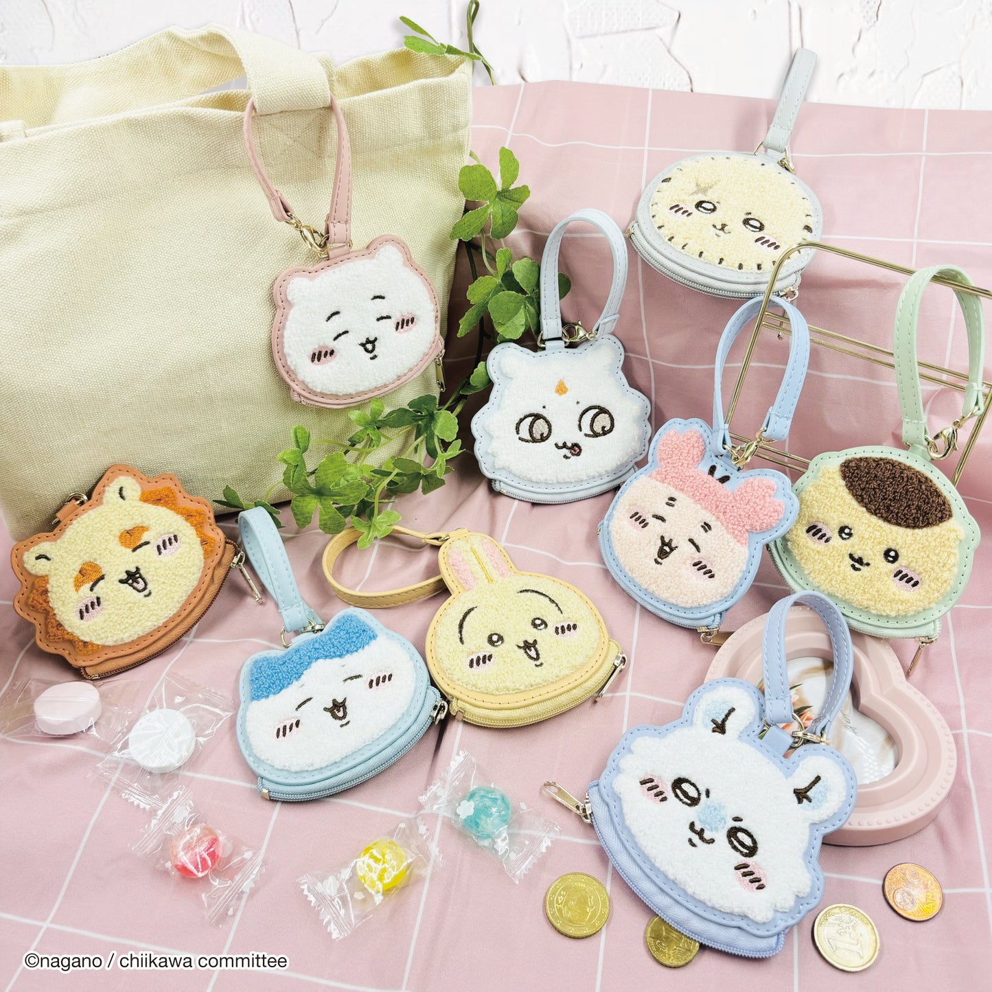 ちいかわ おかおサガラミニポーチ（うさぎ）