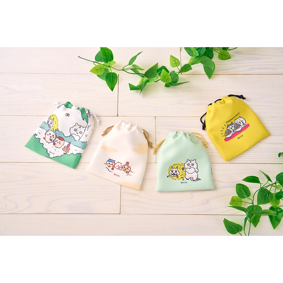 吉伊卡哇 預約開心出遊！適合大小物品的巾包（那個孩子）