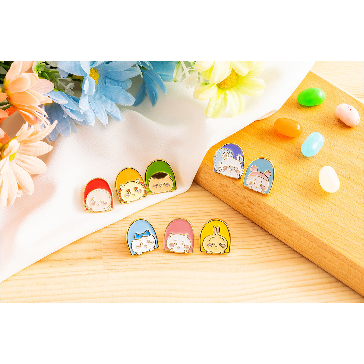 吉伊卡哇  東京特產 小小別針（窗外的莫莫加）