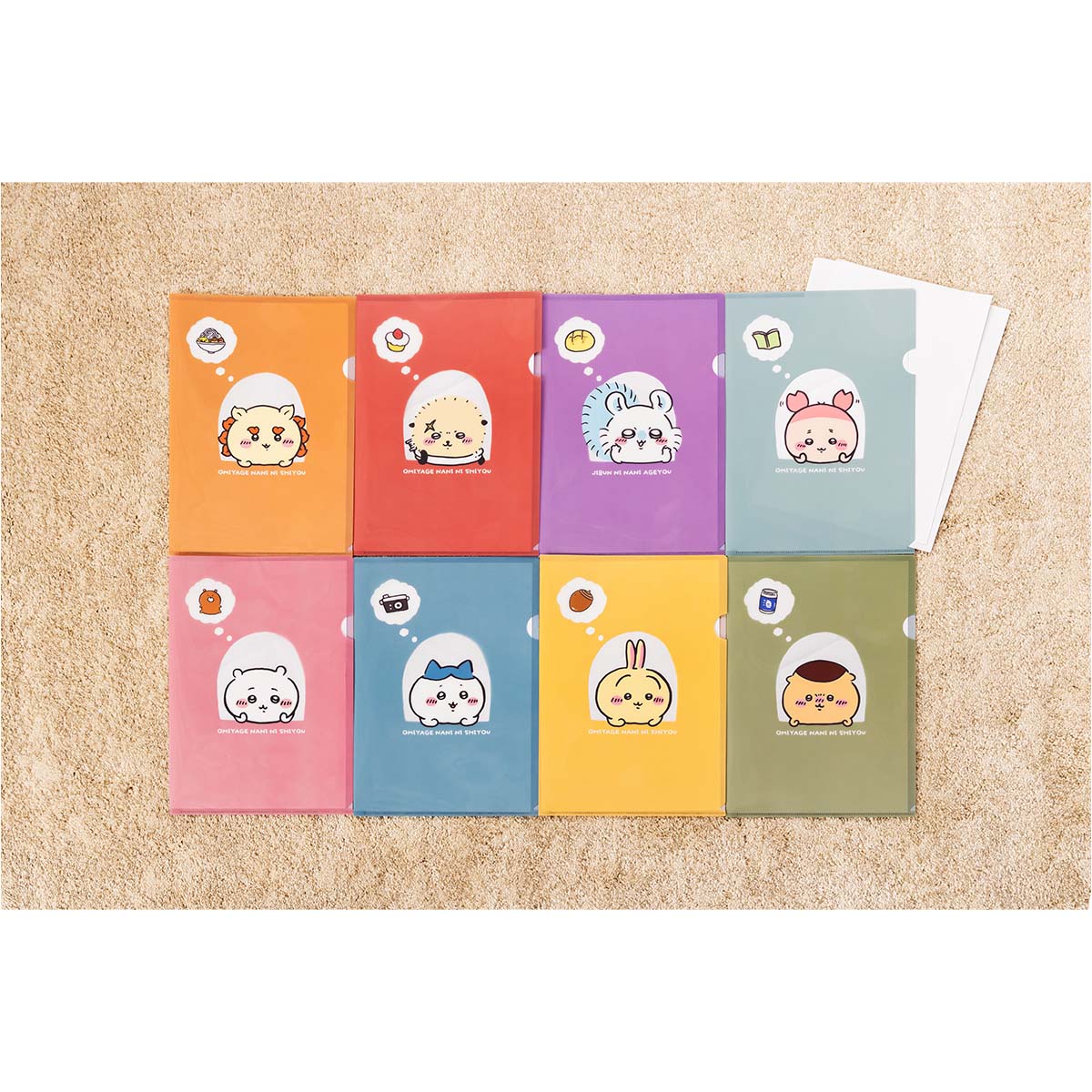 吉伊卡哇 东京特产 透明文件夹（窗外的飞鼠）