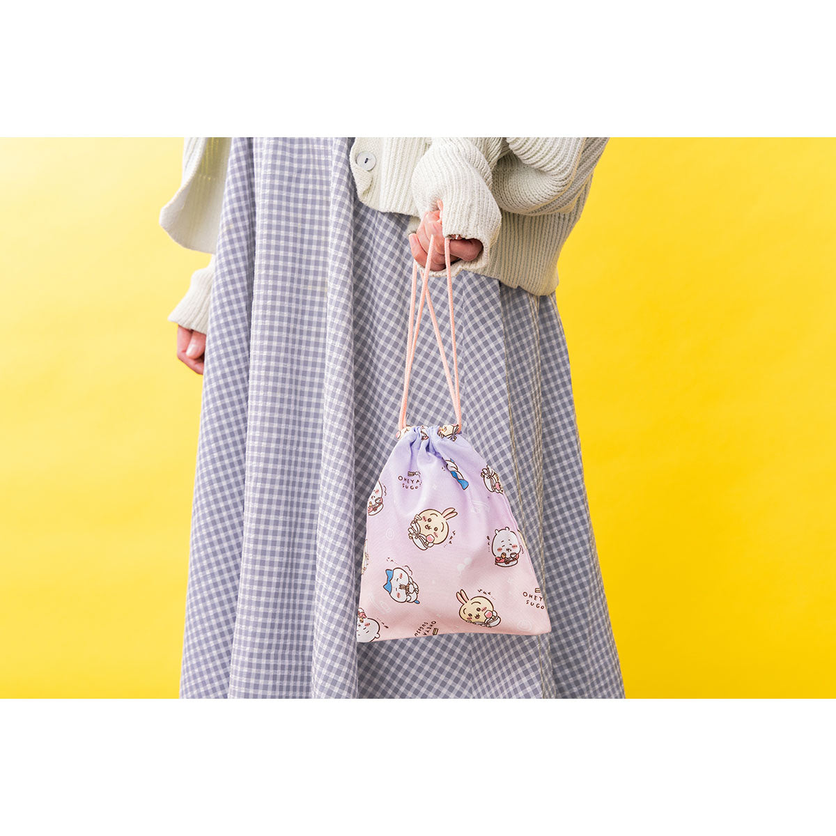 Chiikawa Tokyo Souvenir Perfect Size Drawstring Pouch (Sunglasses Everyone)