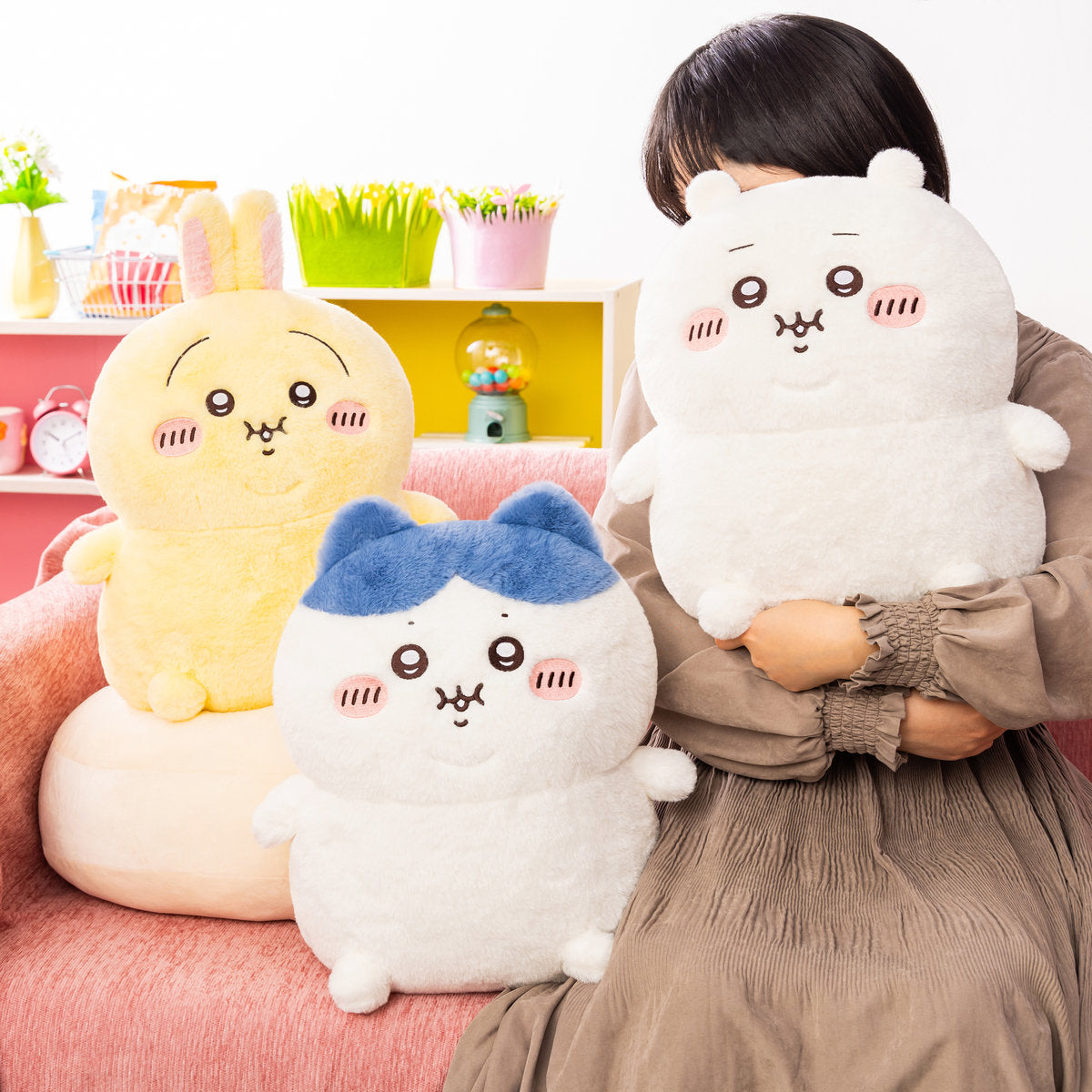 ちいかわ 重め！ぼっちゃり抱っこぬいぐるみ（ハチワレ）