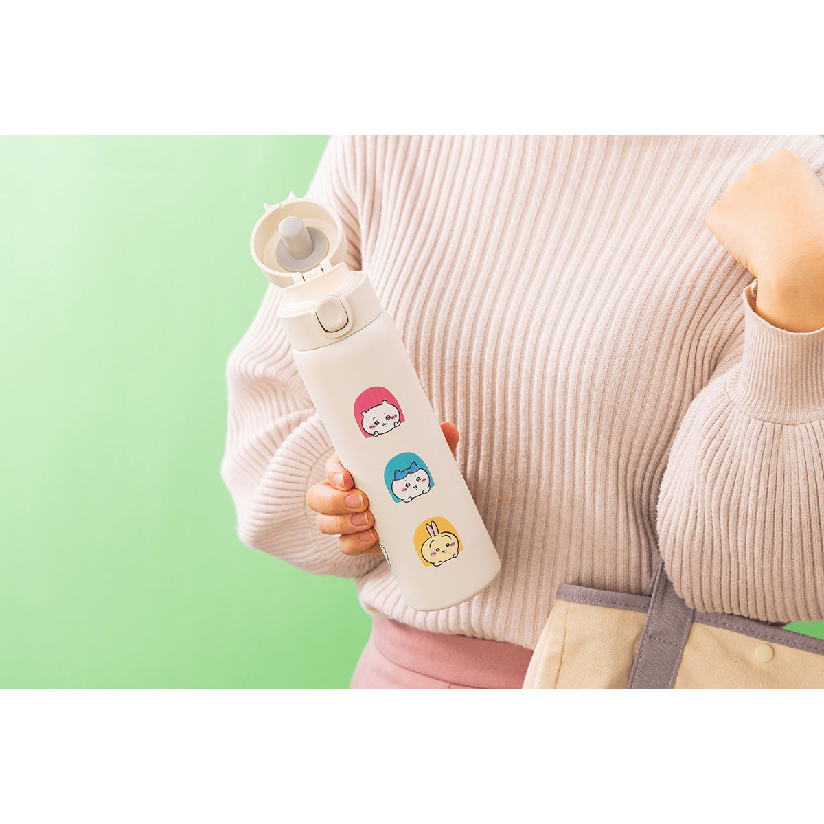 ちいかわ 東京みやげ ワンプッシュボトル（窓からみんな）