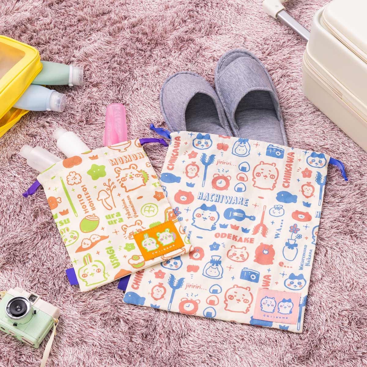 ちいかわ 2サイズ巾着セット（おでかけ）