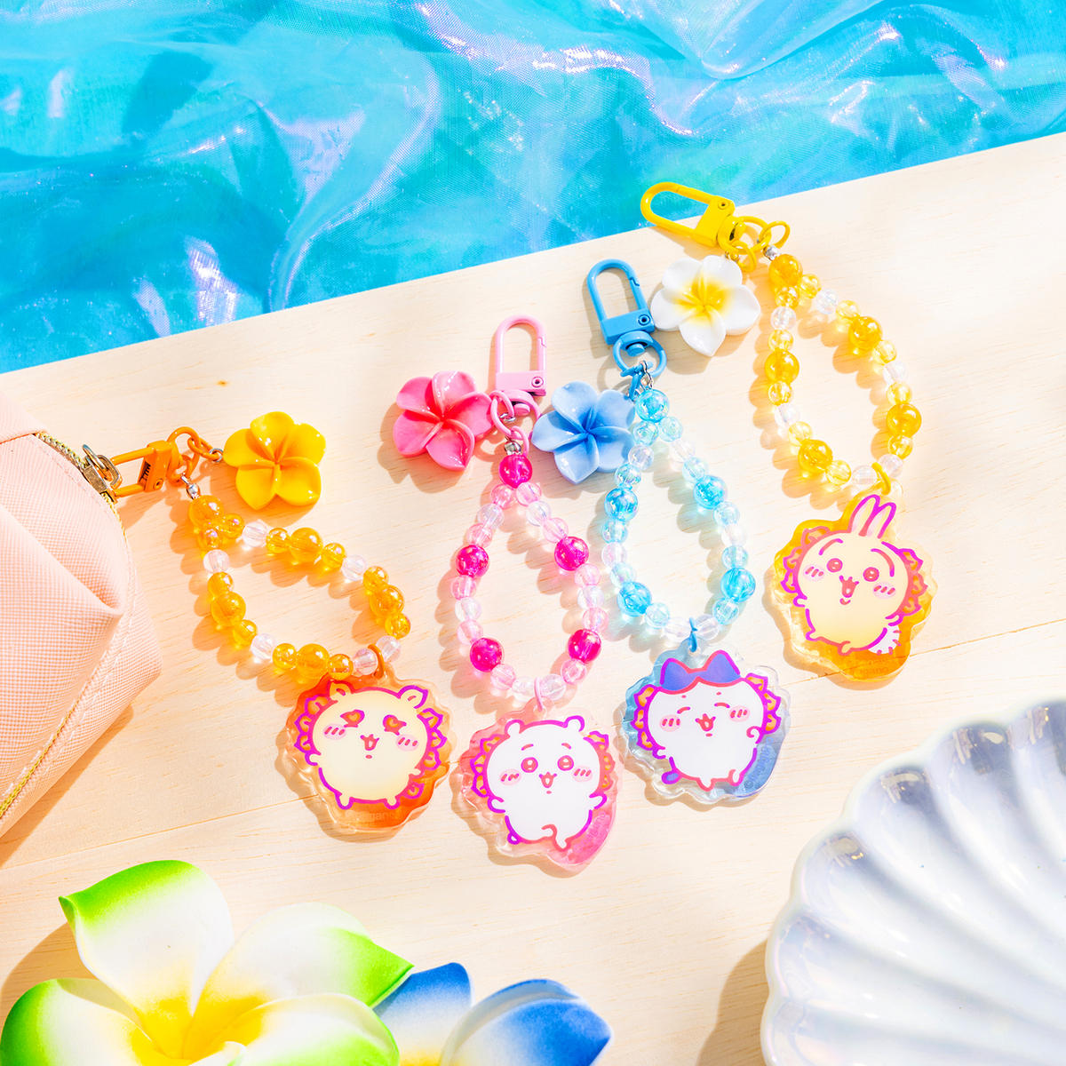 Chiikawa Shisa's Souvenir Shop Acrylic Strap with Beads (Hachiware)