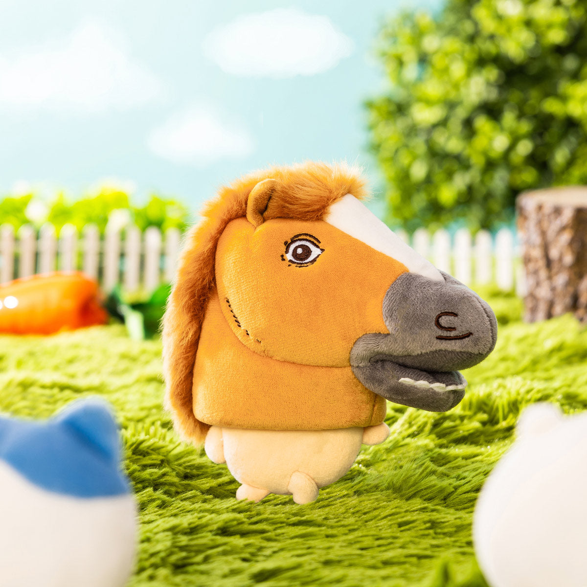 吉伊卡哇 戴著馬頭套的兔兔吊飾