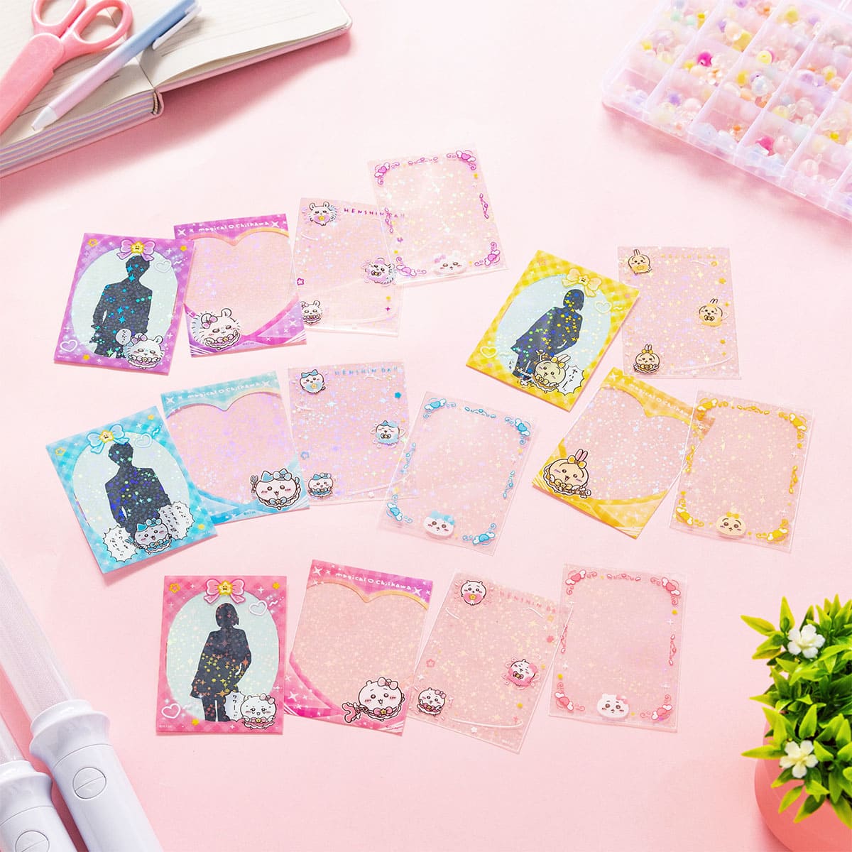 ちいかわ まじかるちいかわ ミニフォトが入るサイズのきらきらクリアスリーブ（ラッコ）