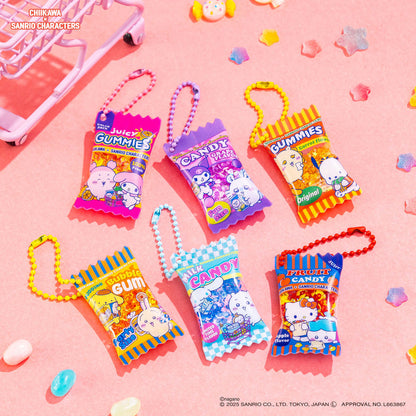 ちいかわ×サンリオキャラクターズ スーパーマーケットなシャカシャカおかしキーホルダー（シーサーとポチャッコ）