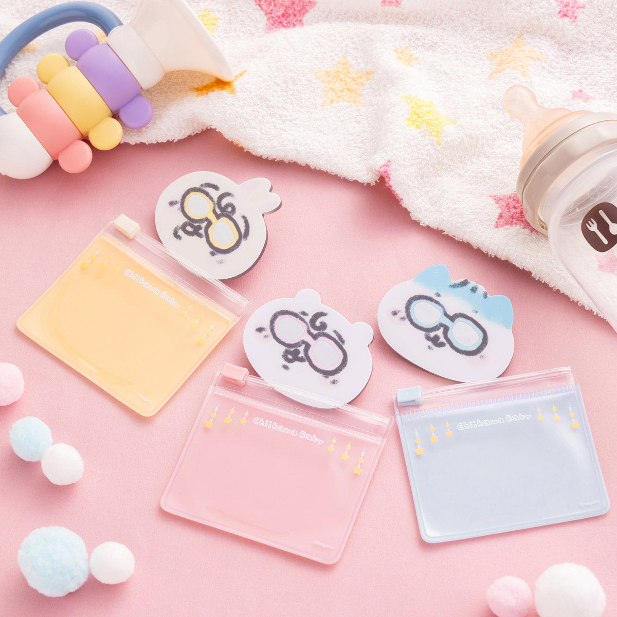 ちいかわ Chiikawa Baby ポーチ入りミニアクリルミラー（ハチワレ）