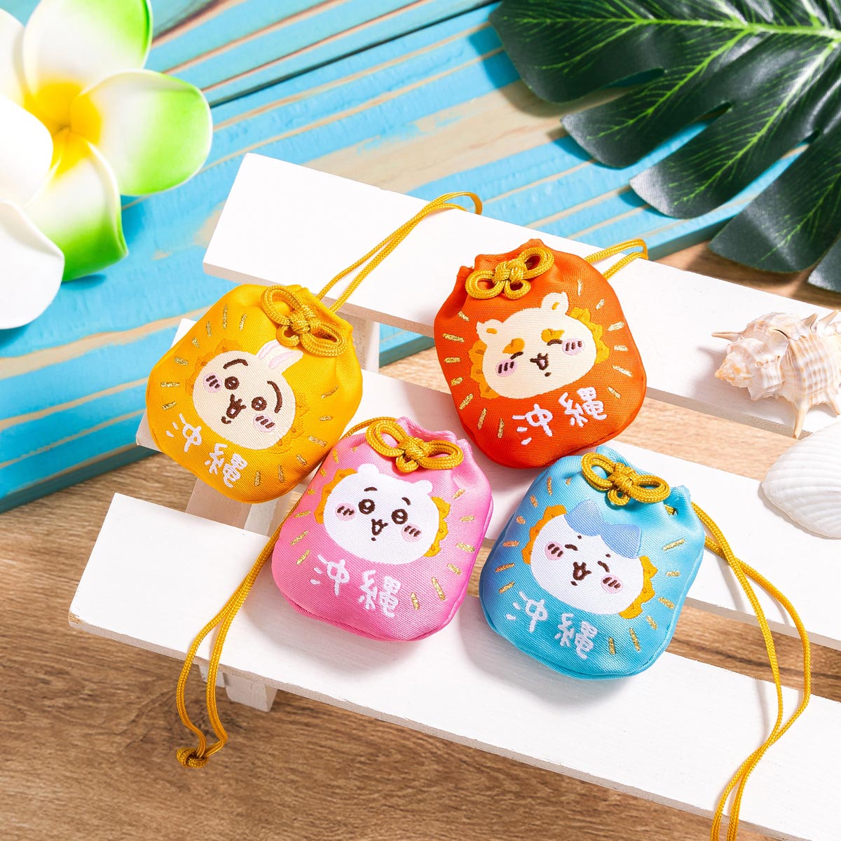 ちいかわ シーサーのおみやげやさん ぷっくりお守り（シーサー）