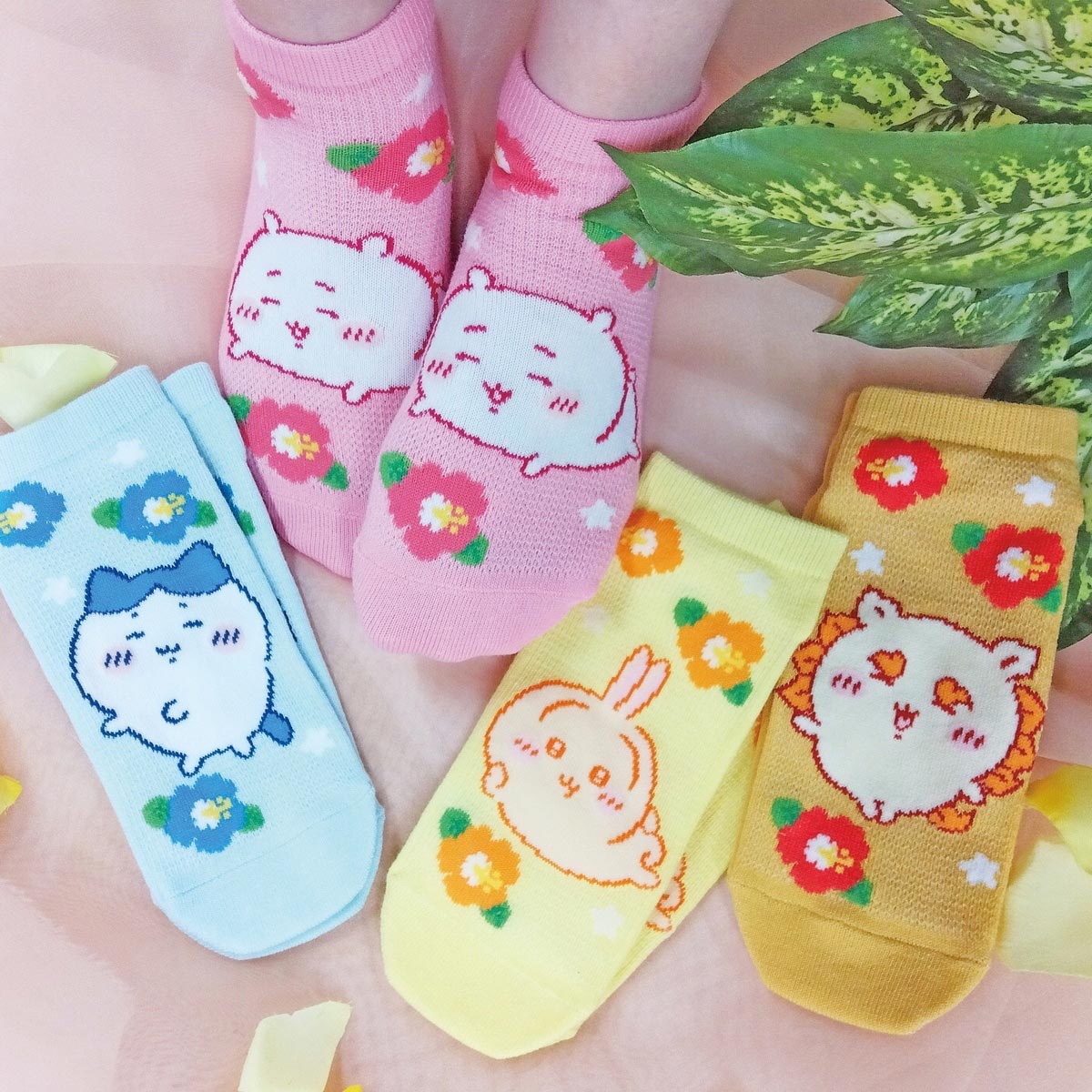 吉伊卡哇 網眼運動襪（小八貓・夏威夷風）