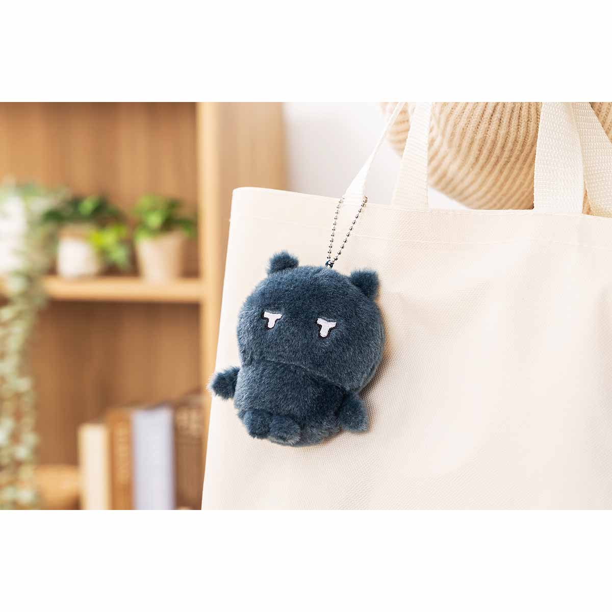 [Pre-order] Chiikawa Grey Mobs 3-Piece Mascot Set (Scheduled for shipment from mid-April 2024, no cancellations if delayed, cannot be purchased with regular products or with delivery date requests, not eligible for promotions)