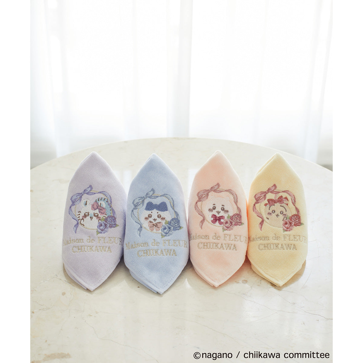 [Pre-order] Chiikawa Maison de FLEUR Embroidered Towel Handkerchief (Momonga)