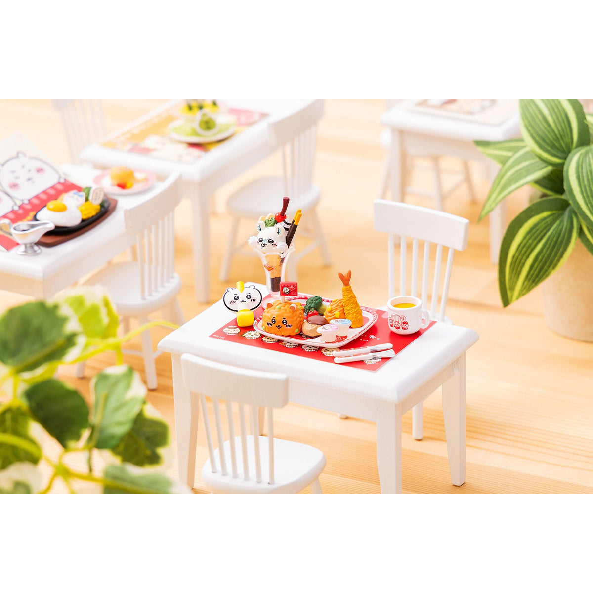 Chiikawa Chiikawa Restaurant Mini Figure Collection (8 types total)