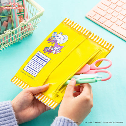 ちいかわ×サンリオキャラクターズ スーパーマーケットなスナックポーチ（ハチワレとハローキティ）