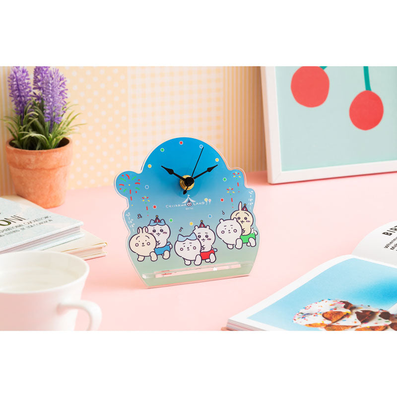 ちいかわらんど アクリル卓上時計