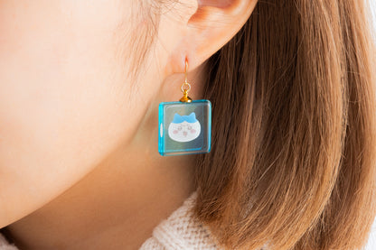 Chiikawa Tokyo Souvenir Square Glass Earrings (Usagi)