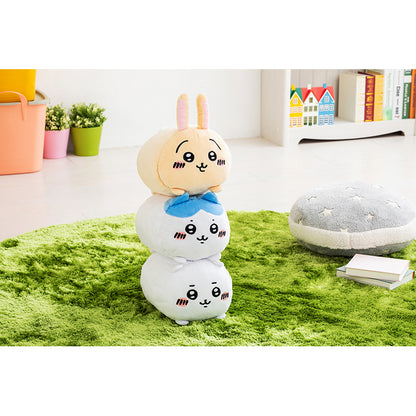 Chiikawa Blanket that can also be used as a Cushion (Hachiware)