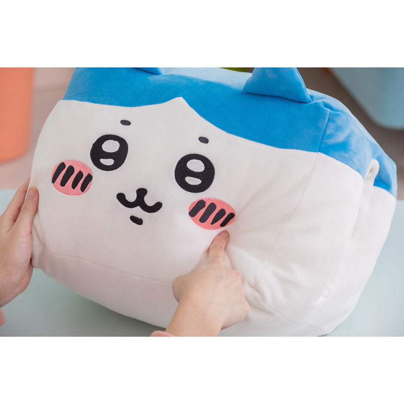 ちいかわ もちもちおひるねハンドマフ（もちっとハチワレ）