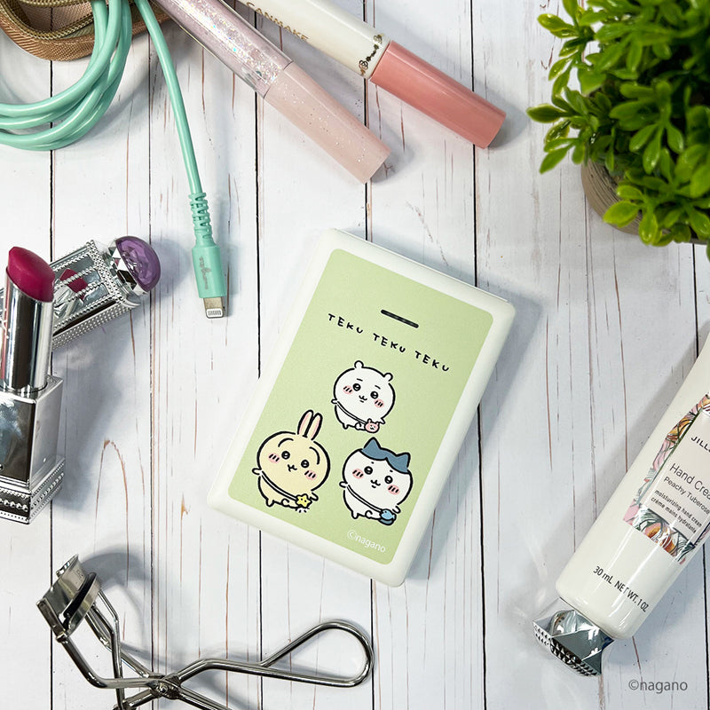 Chiikawa Mobile Battery 5000 (Teku Teku)