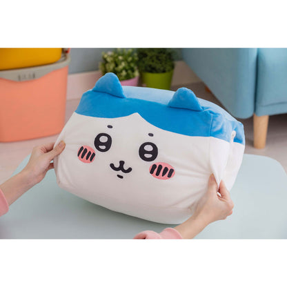 ちいかわ もちもちおひるねハンドマフ（もちっとハチワレ）