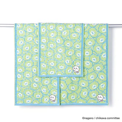 Chiikawa Small Bath Towel (Pouch Green)