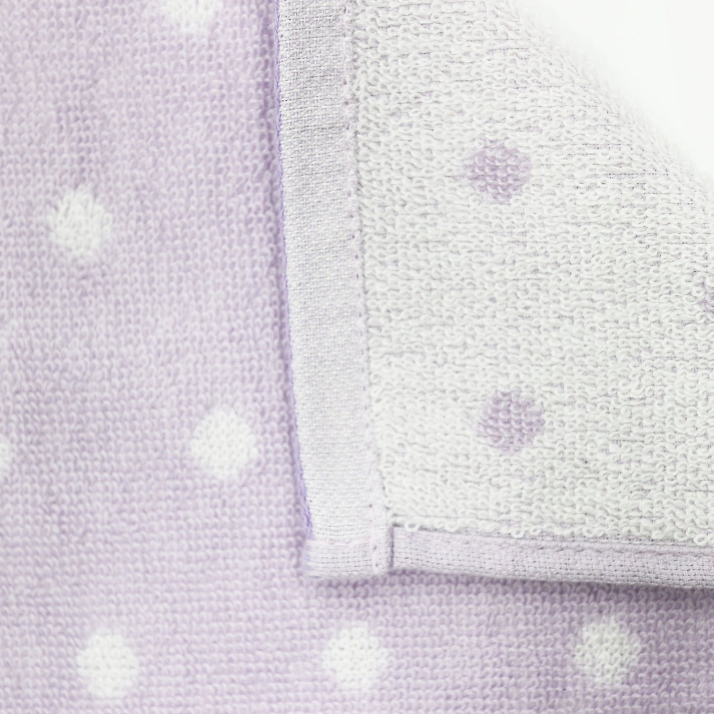 치이카와 × 산리오 캐릭터즈 미니 타올 (모몽가와 쿠로미)